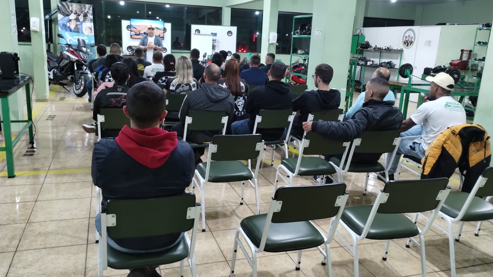 Treinamento teórico Wild Riders